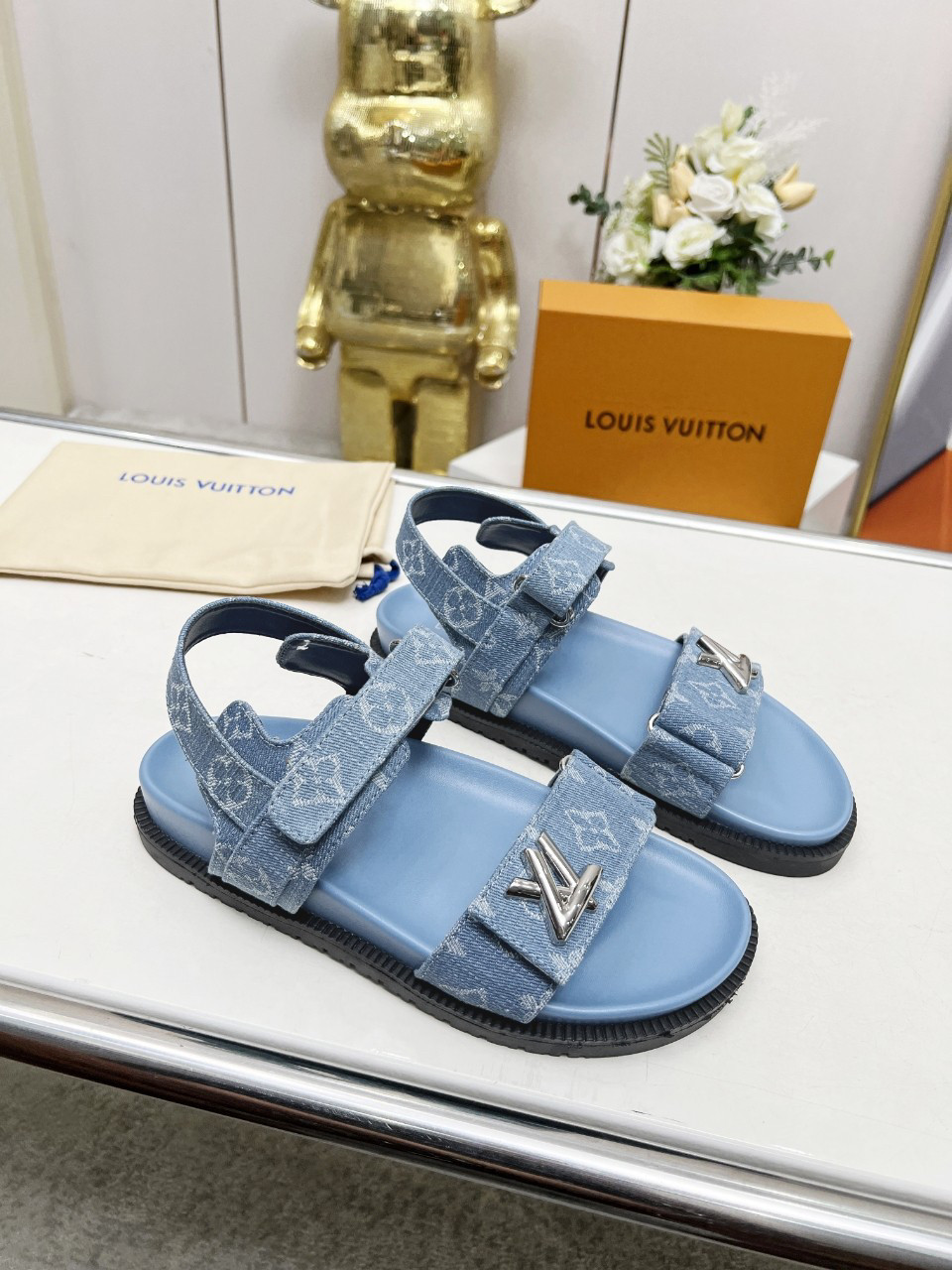 LVT SANDALS