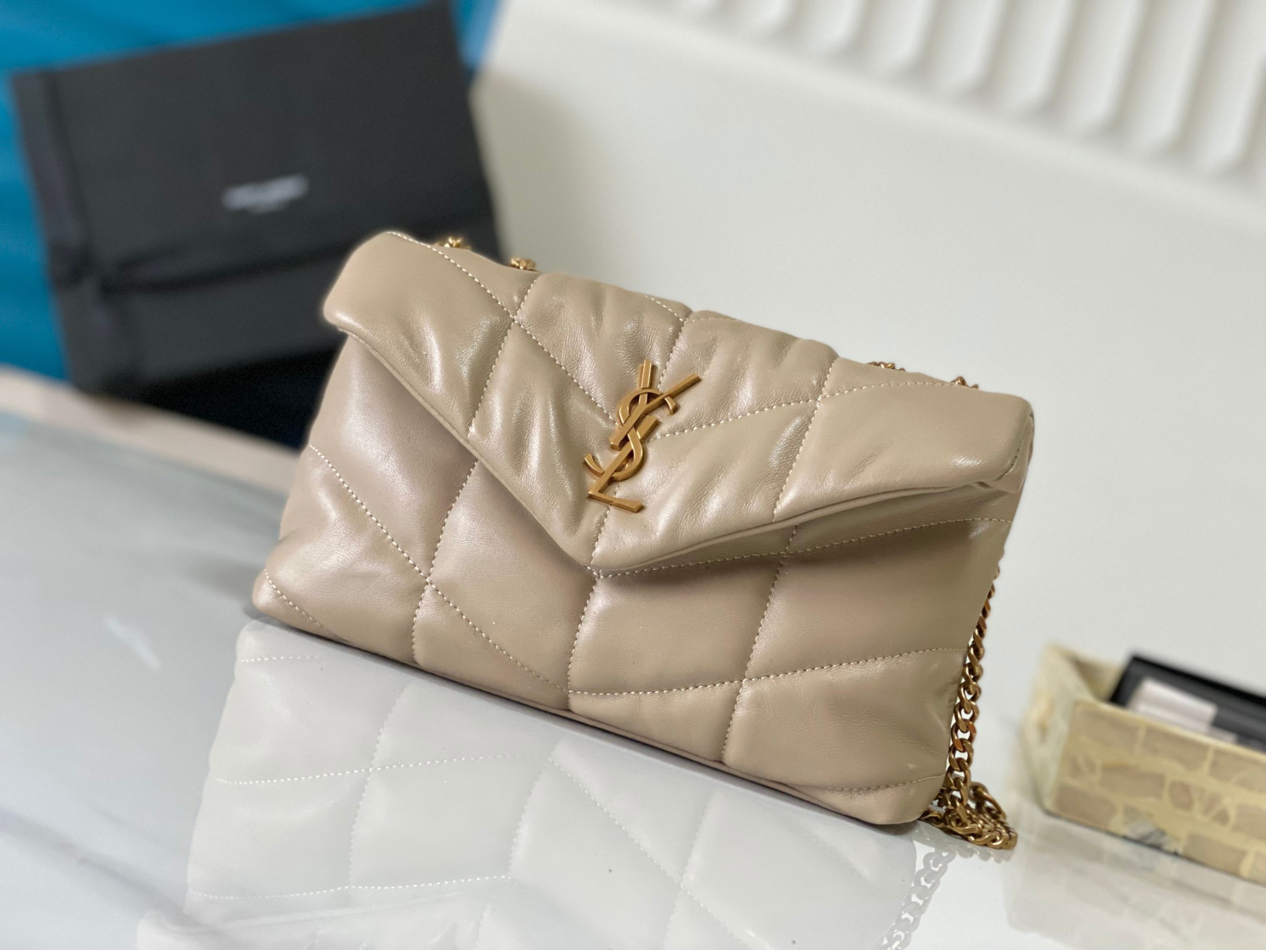 Y51 BAG