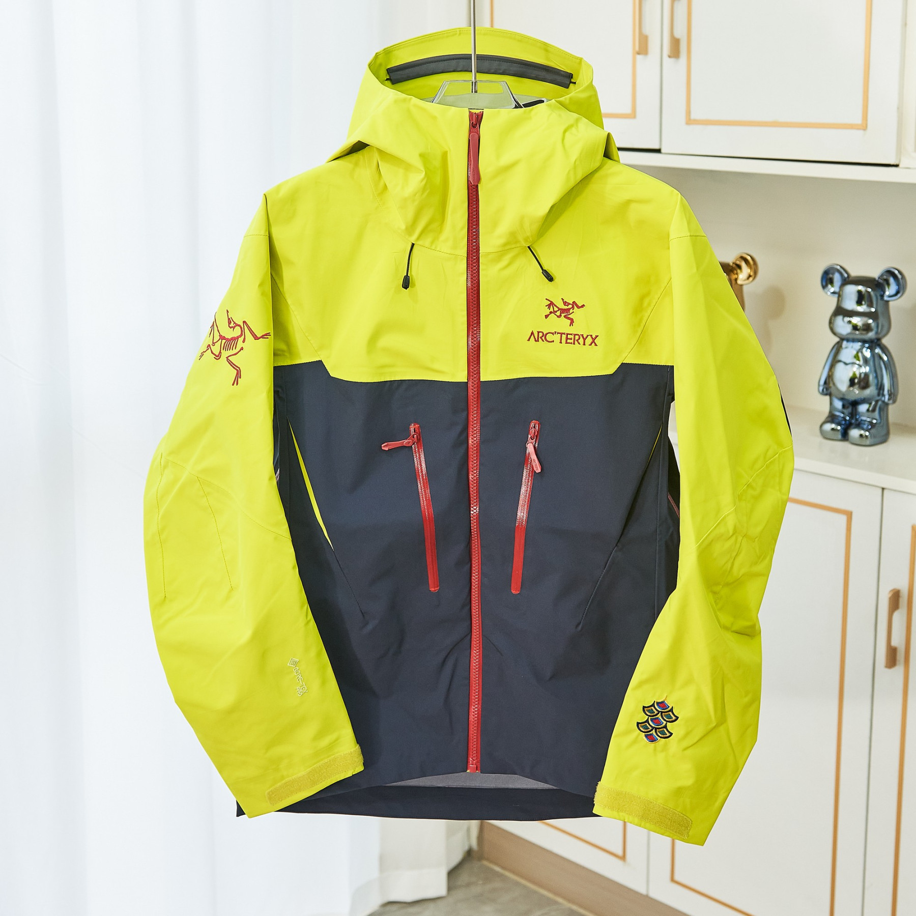 ARCTERYX