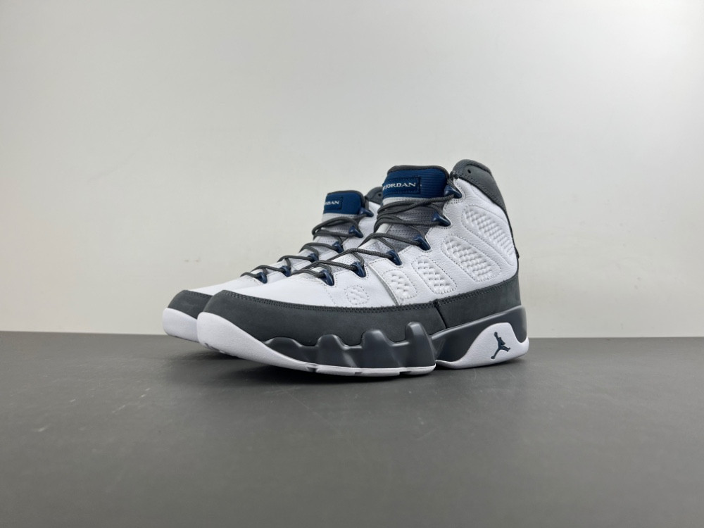 Air Jordan 9 