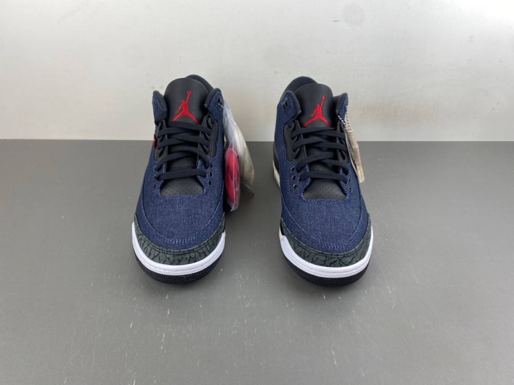 Air Jordan 3 X Leu*s "Indigo and Gym Red" IH7959-400