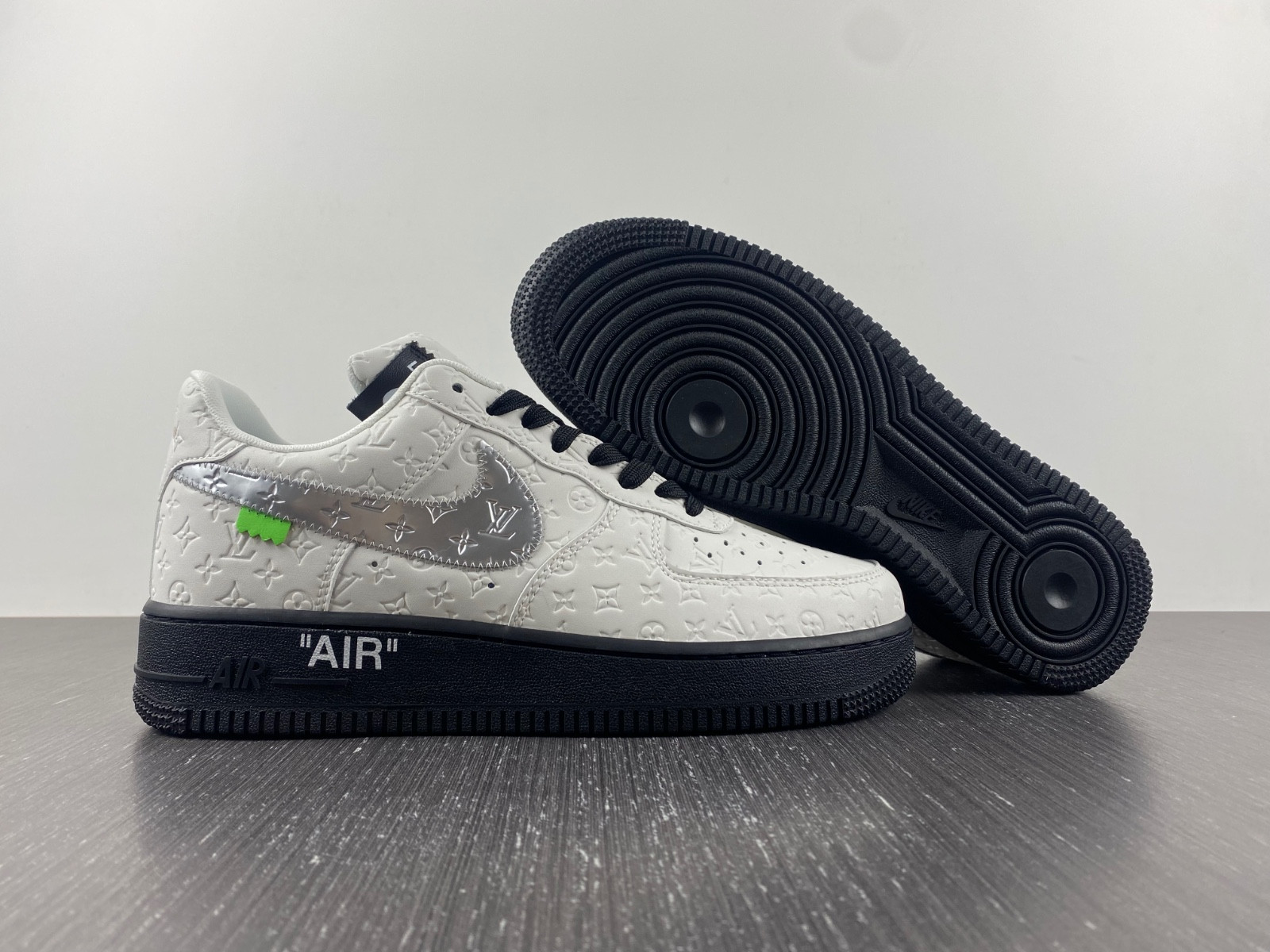 lvt x nike air force1