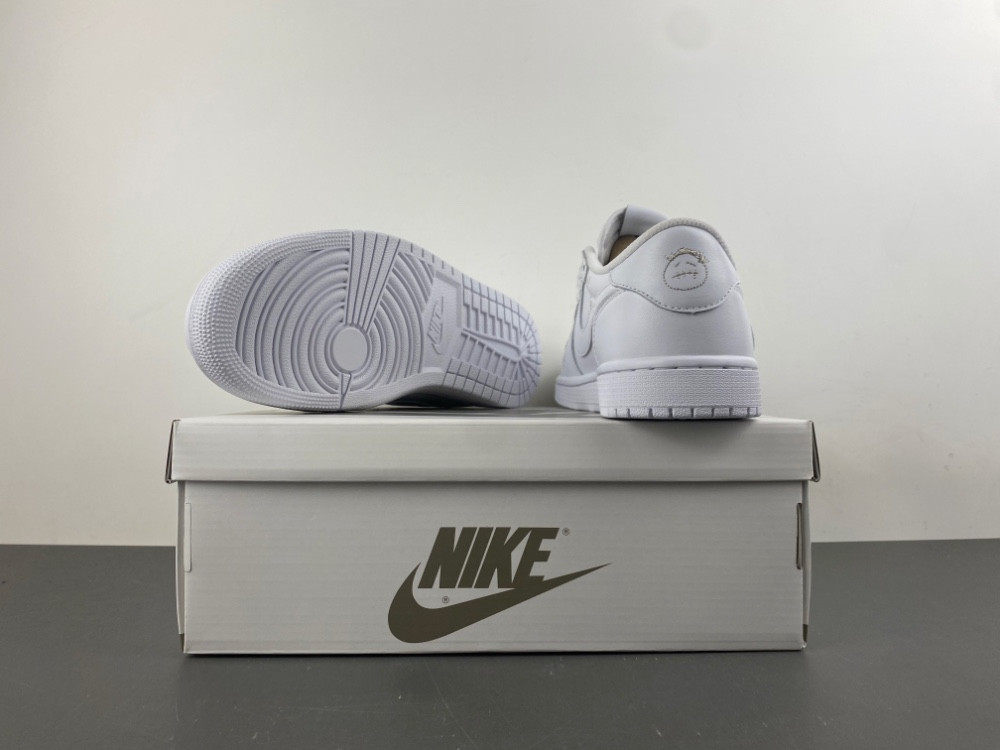 Travis Scott x Air Jordan 1 Retro Low OG SP 