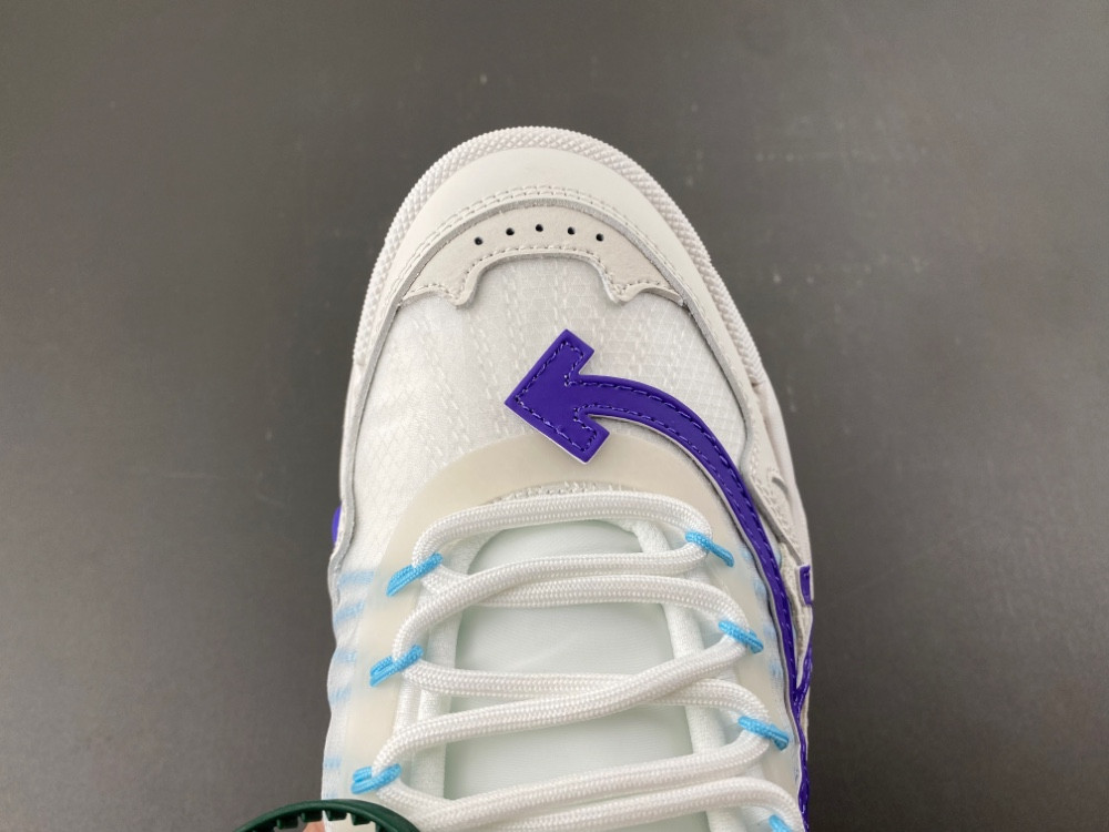 OF C/O ODSY-1000 SNEAKER