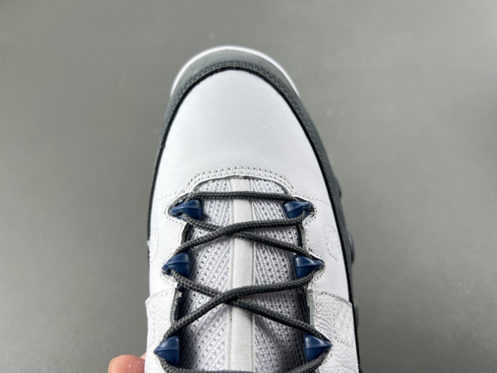 Air Jordan 9 