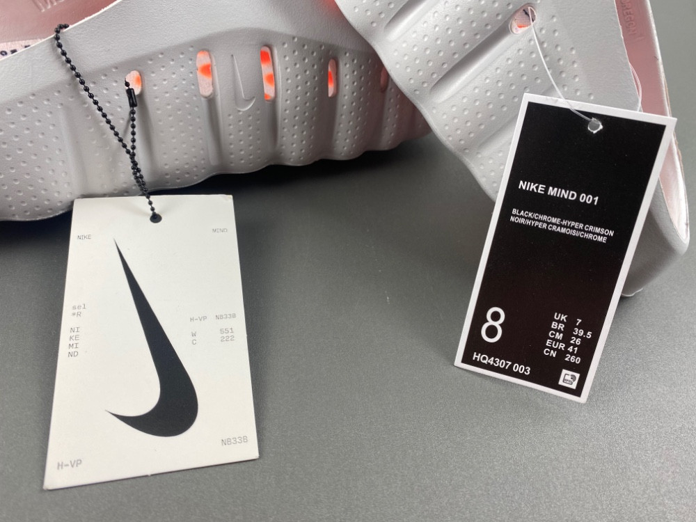 Nike Mind 001 