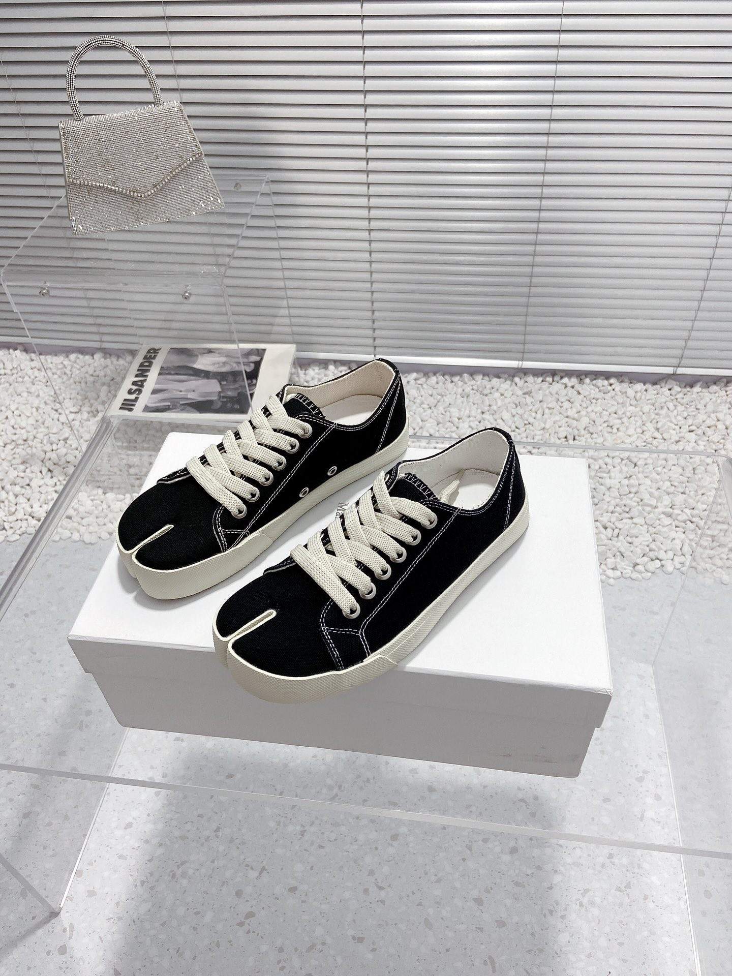 ma1s0n Marg*e1a sneaker