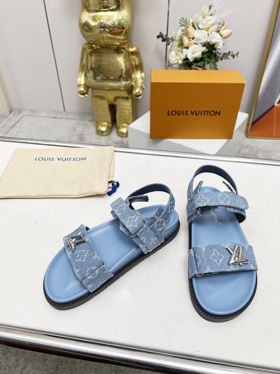 LVT SANDALS