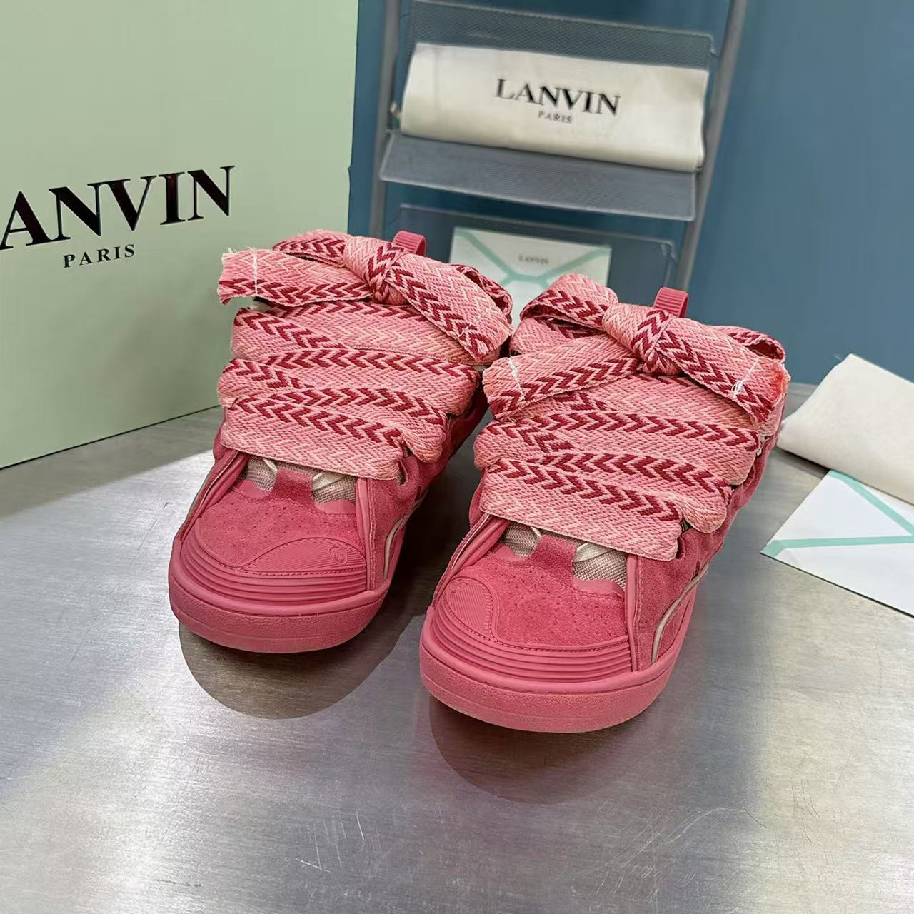 LANVIN CURB SNEAKER