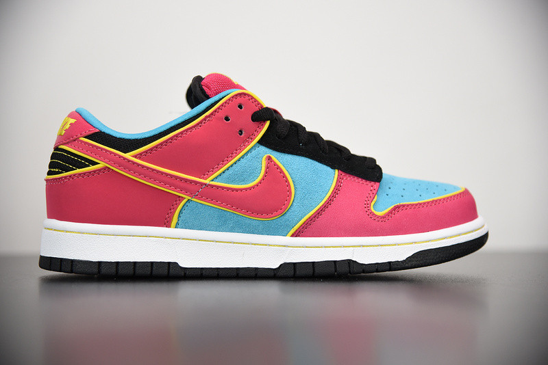 dunk sb low premium sb ''ms. pacman'' 313170-461