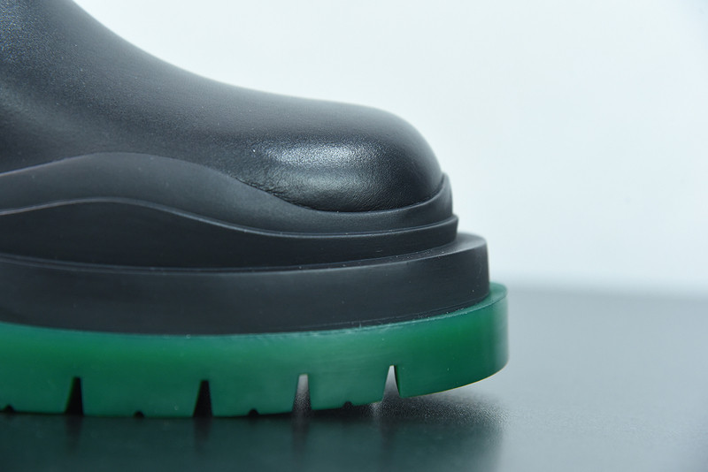 Bo*te*ga ve*ne*ta sneaker