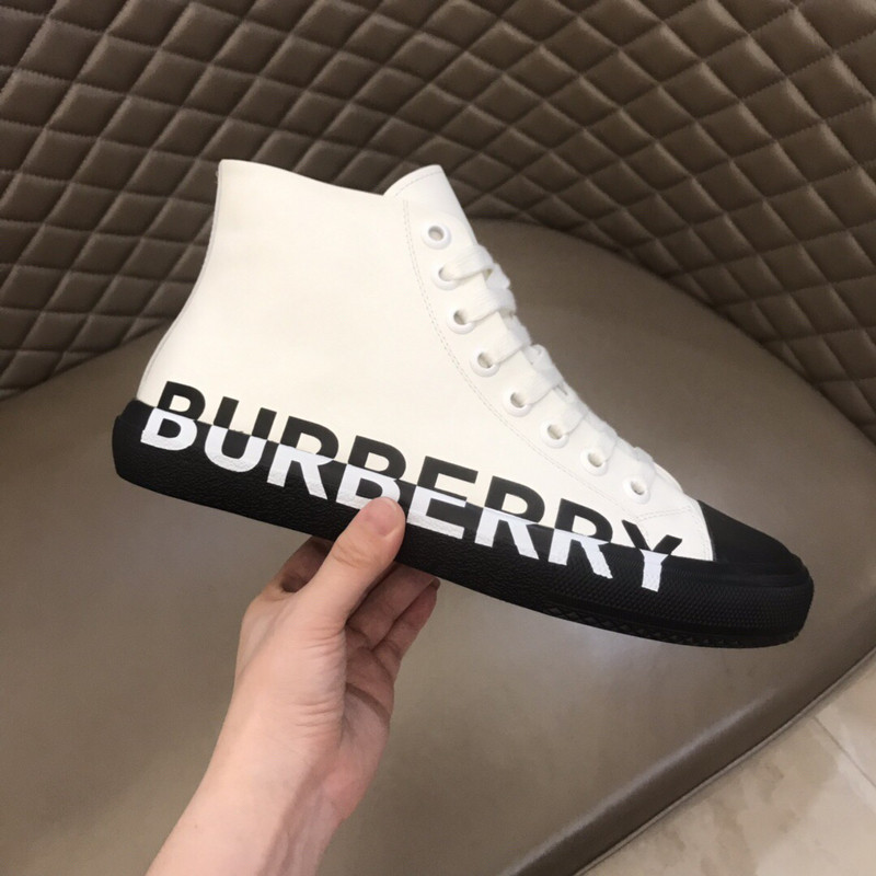B**rry sneaker