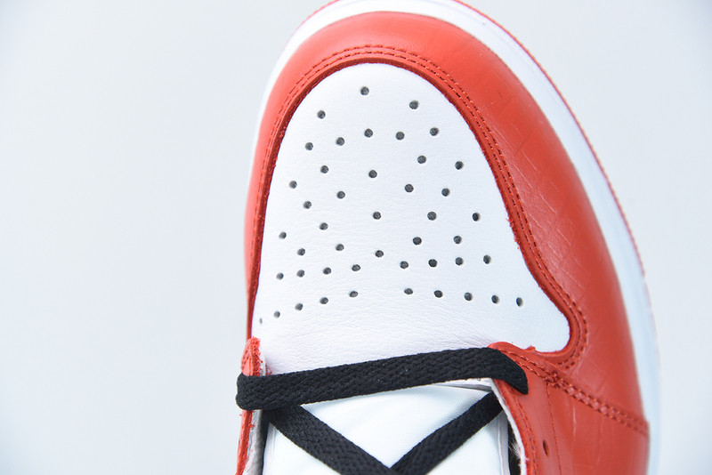 air jordan 1 S*p*e red stars