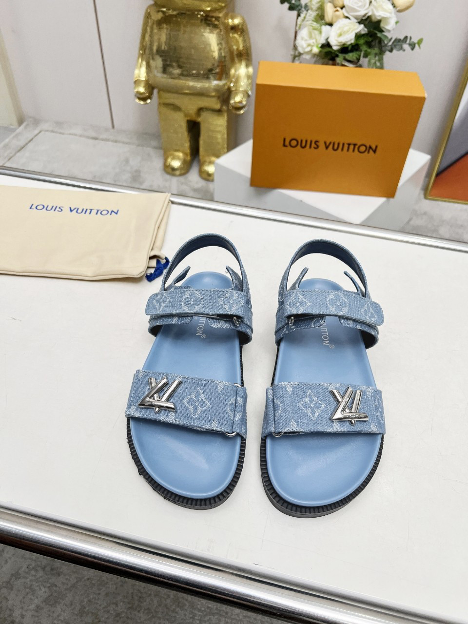 LVT SANDALS