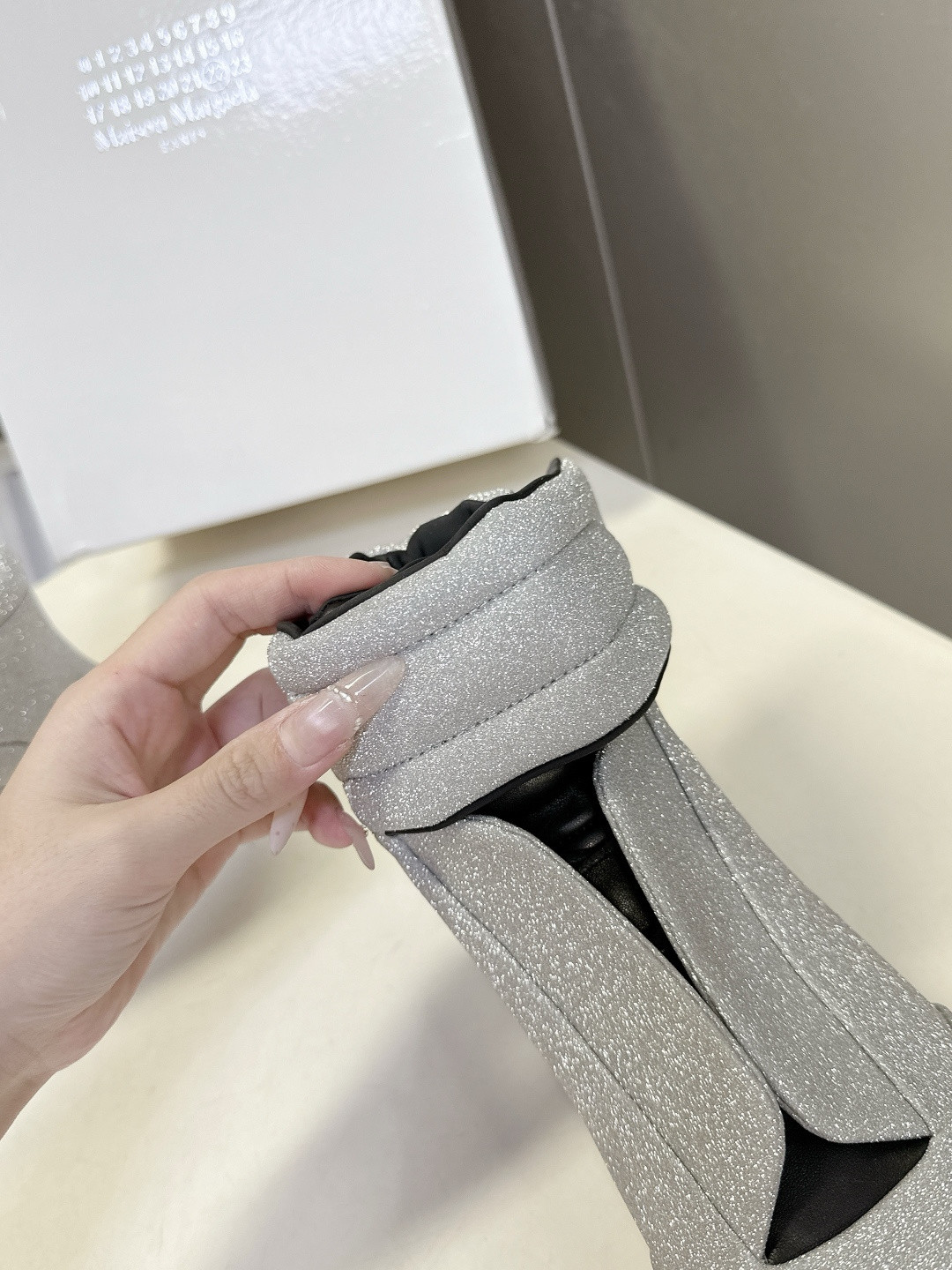 Ma1s0n Marg*e1a SNEAKER