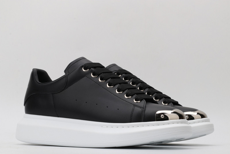 alexer mceen sneakers
