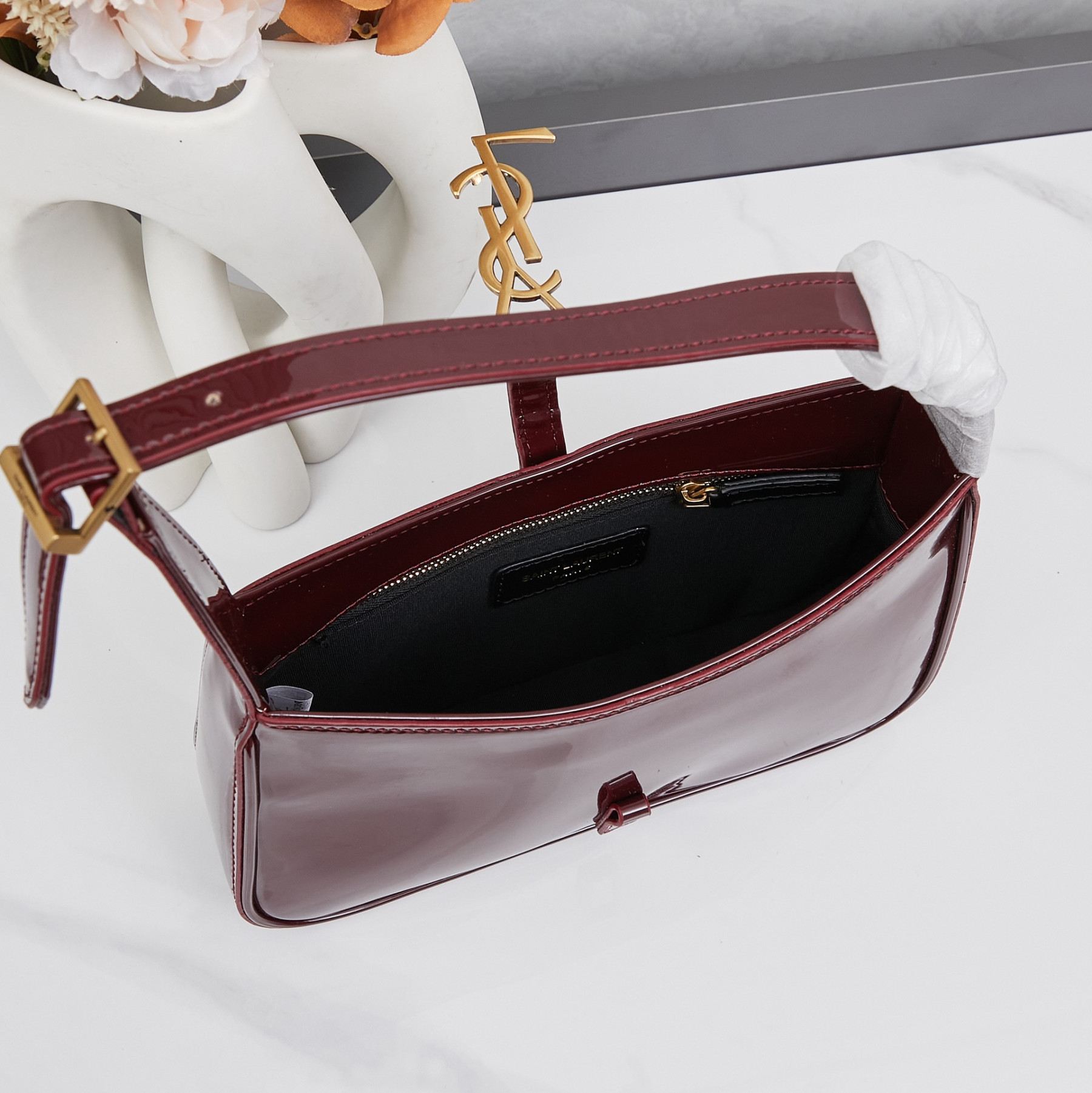 Y51 BAG