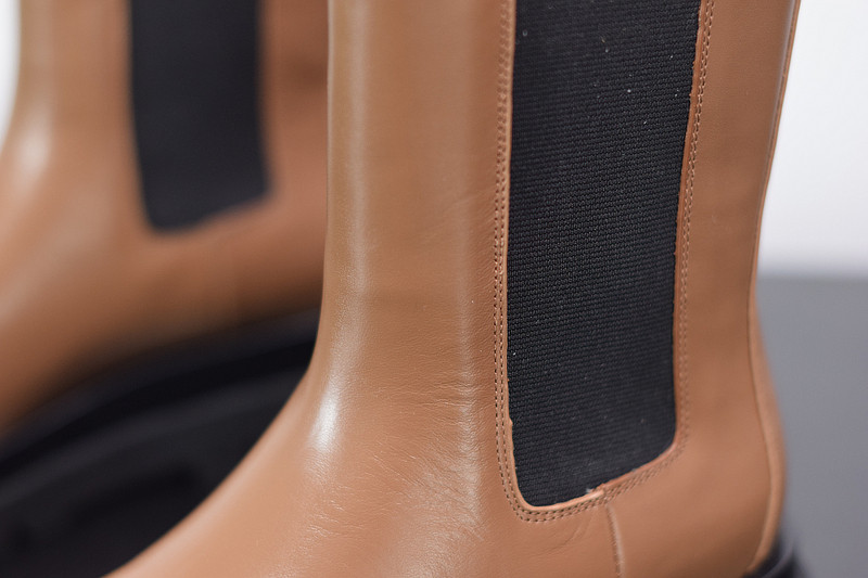 Bo*te*ga ve*ne*ta sneaker