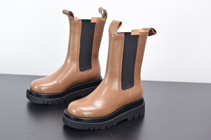 Bo*te*ga ve*ne*ta sneaker