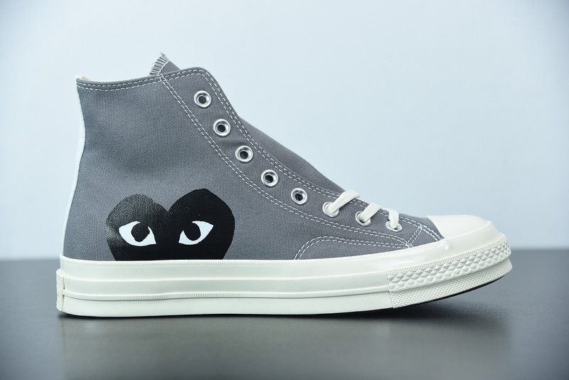 cdg play x converse grey