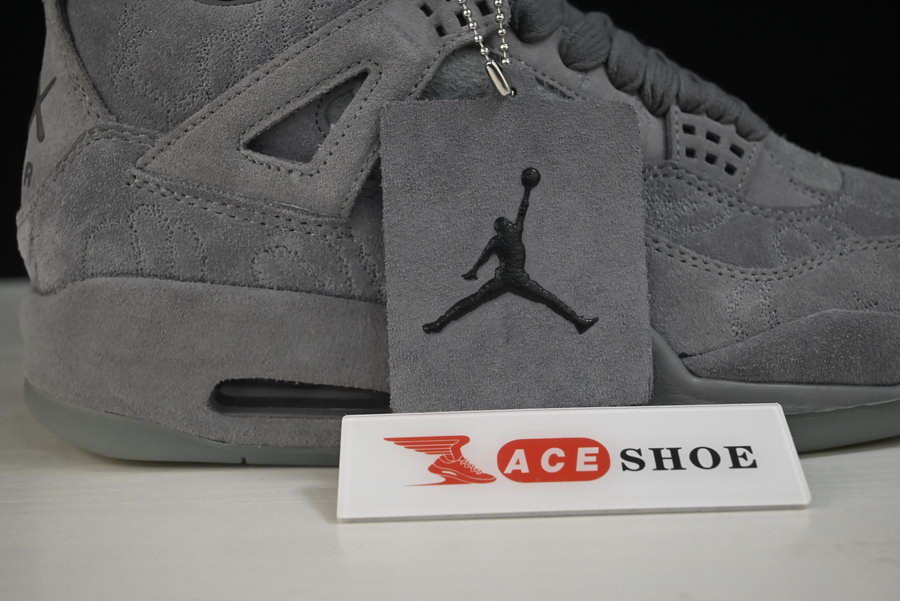 AIR JORDAN 4 RETRO "KAWS" 930155-003