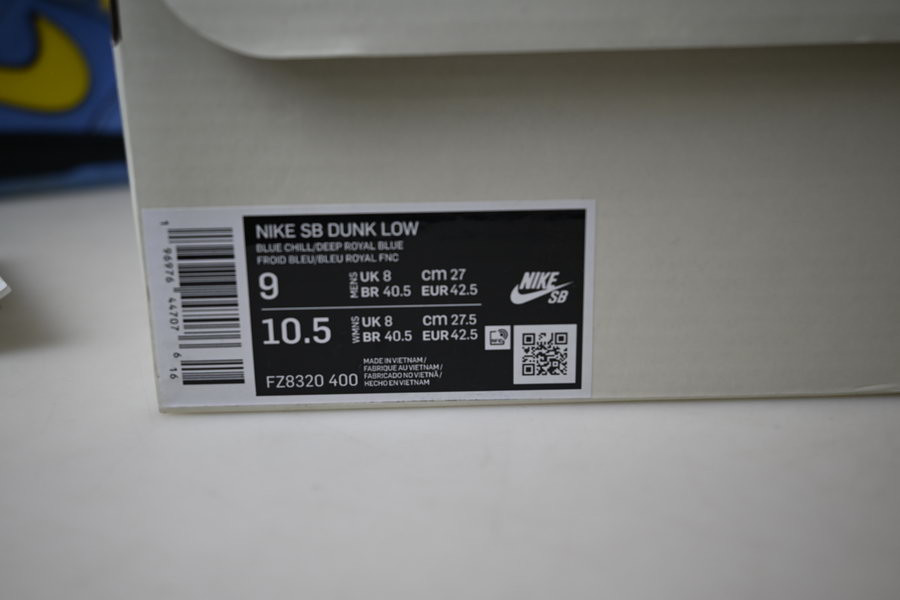 the powerpuff girls x nike sb dunk low “bubbles” fz8320-400