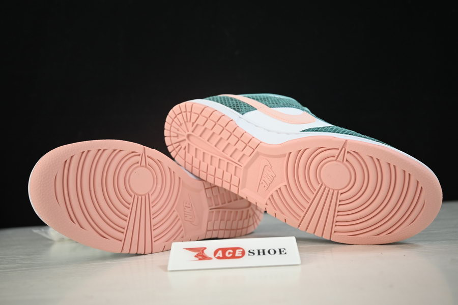 nike dunk low “snakeskin” dr8577-300