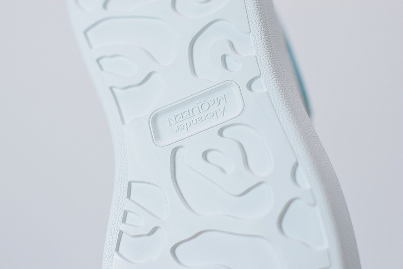 alexer mceen sneakers