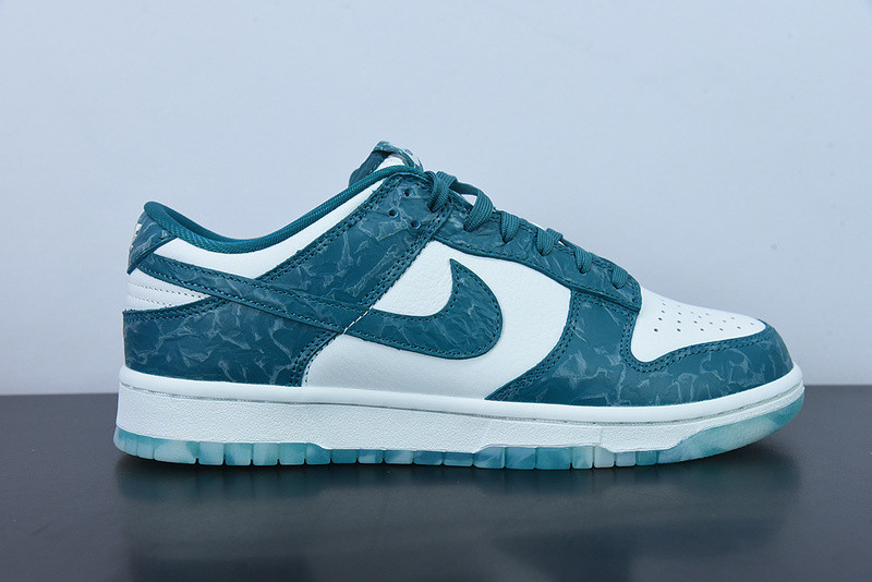 nike dunk low “ocean” dv3029-100