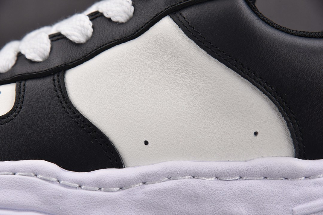 Ma1s0n MIHARA YASUHIRO Sneaker