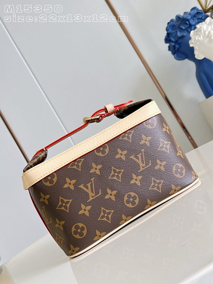 LVT PURSE