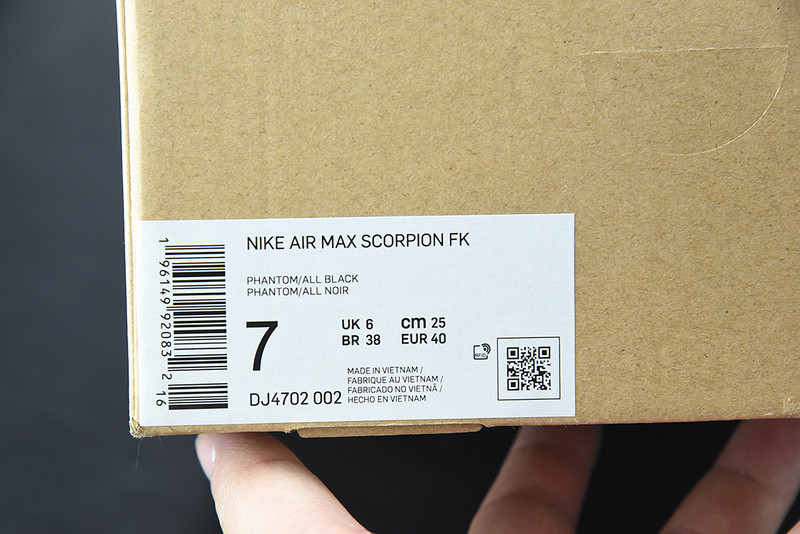 nike air max scorpion “triple black” dj4702-002
