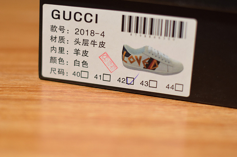 g*u*i ace embroidered low-top sneaker