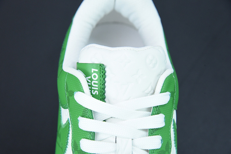 lvt x nike air force1