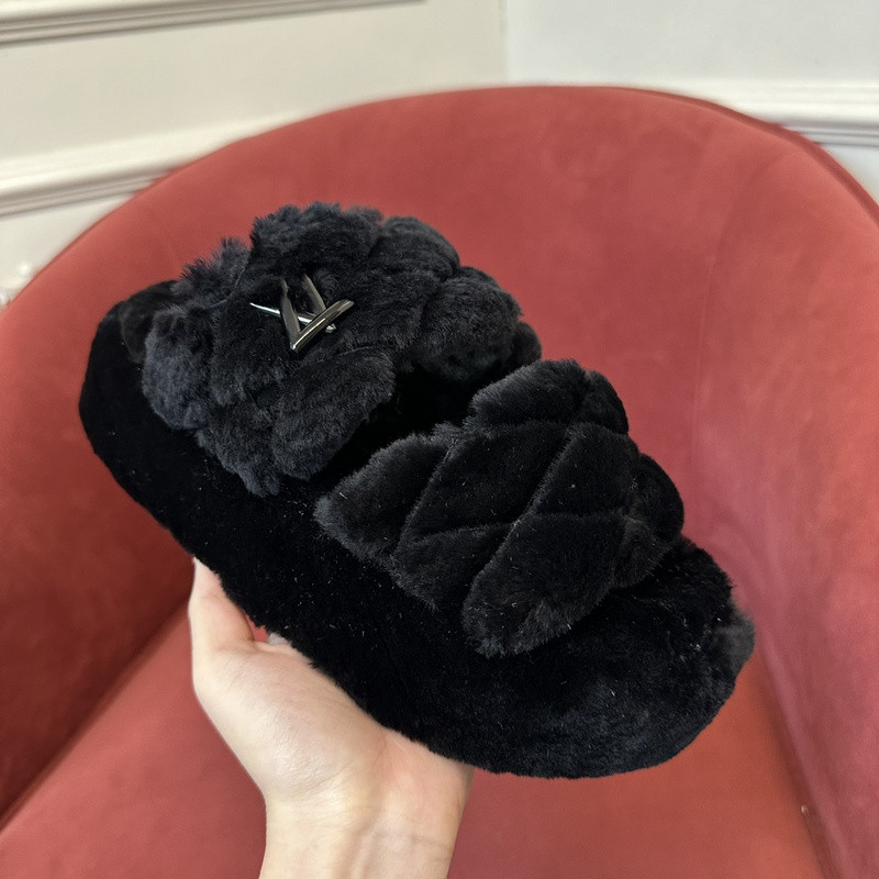 LVT SANDALS