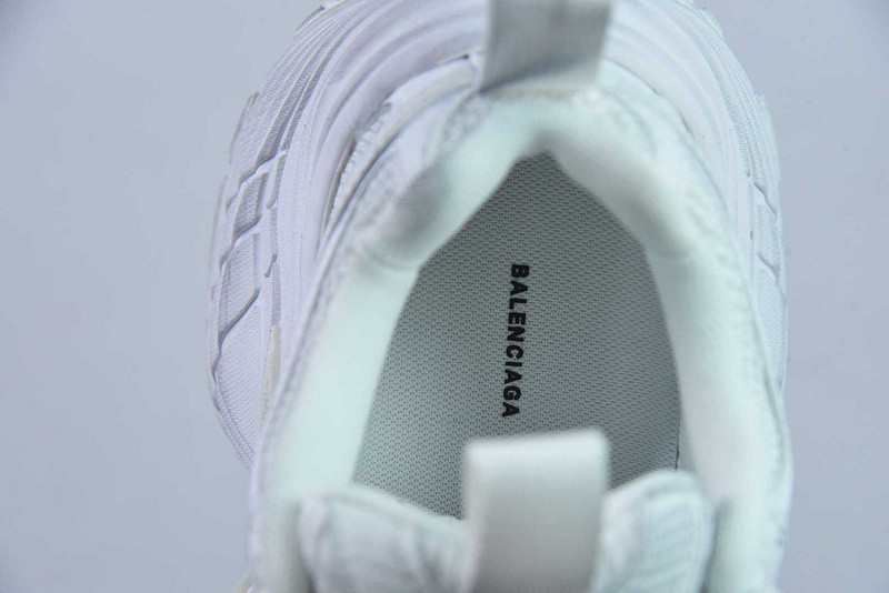 BC XL SNEAKERS