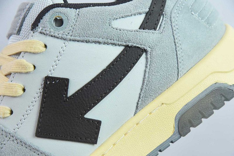 OF™ C/O VIRGIL ABLOH OUT OF OFFICE LOW-TOP LEATHER SNEAKERS ‘OOO“