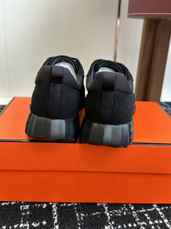 Hermes Sneaker