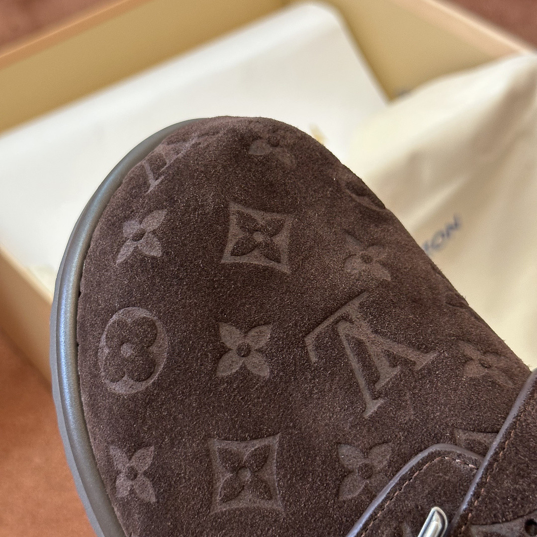 LVT SANDALS