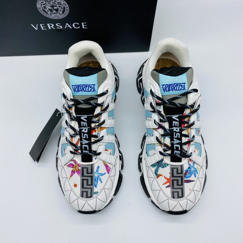 vs chain reaction sneakers