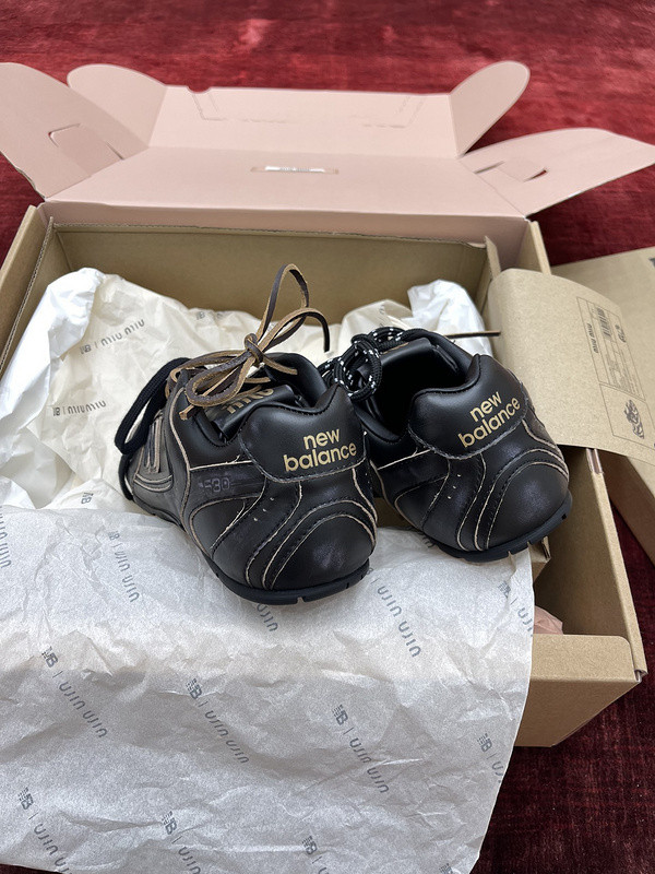 NEW BALANCE X MIUMIU SNEAKER