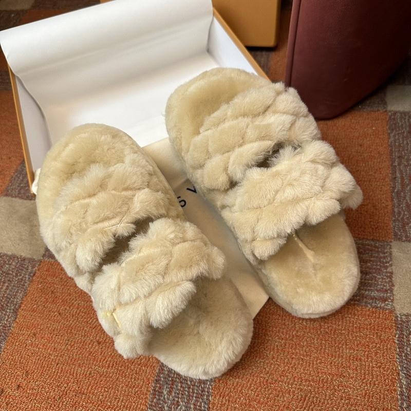LVT SANDALS