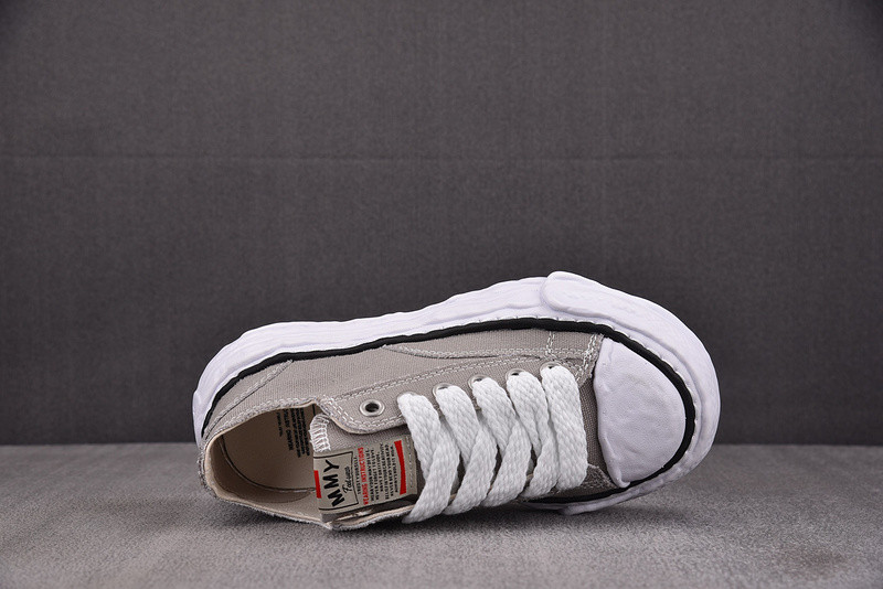 Ma1s0n mihara yasuhiro sneaker