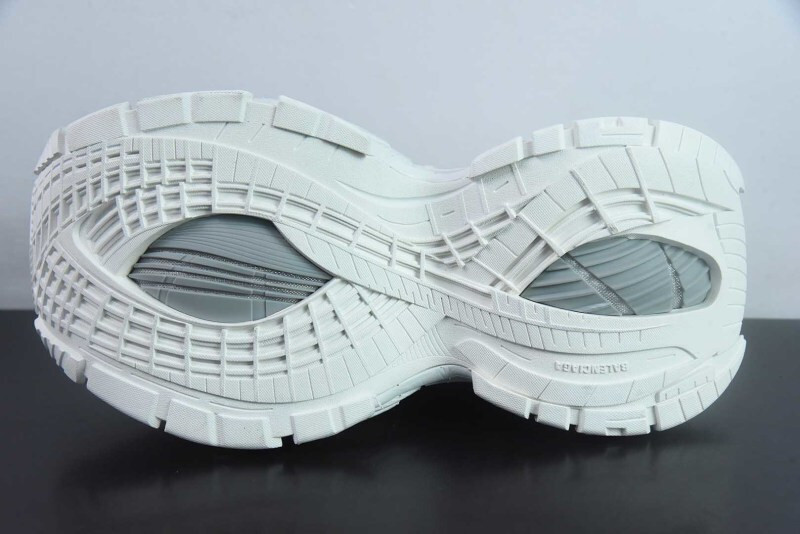 BC XL SNEAKERS