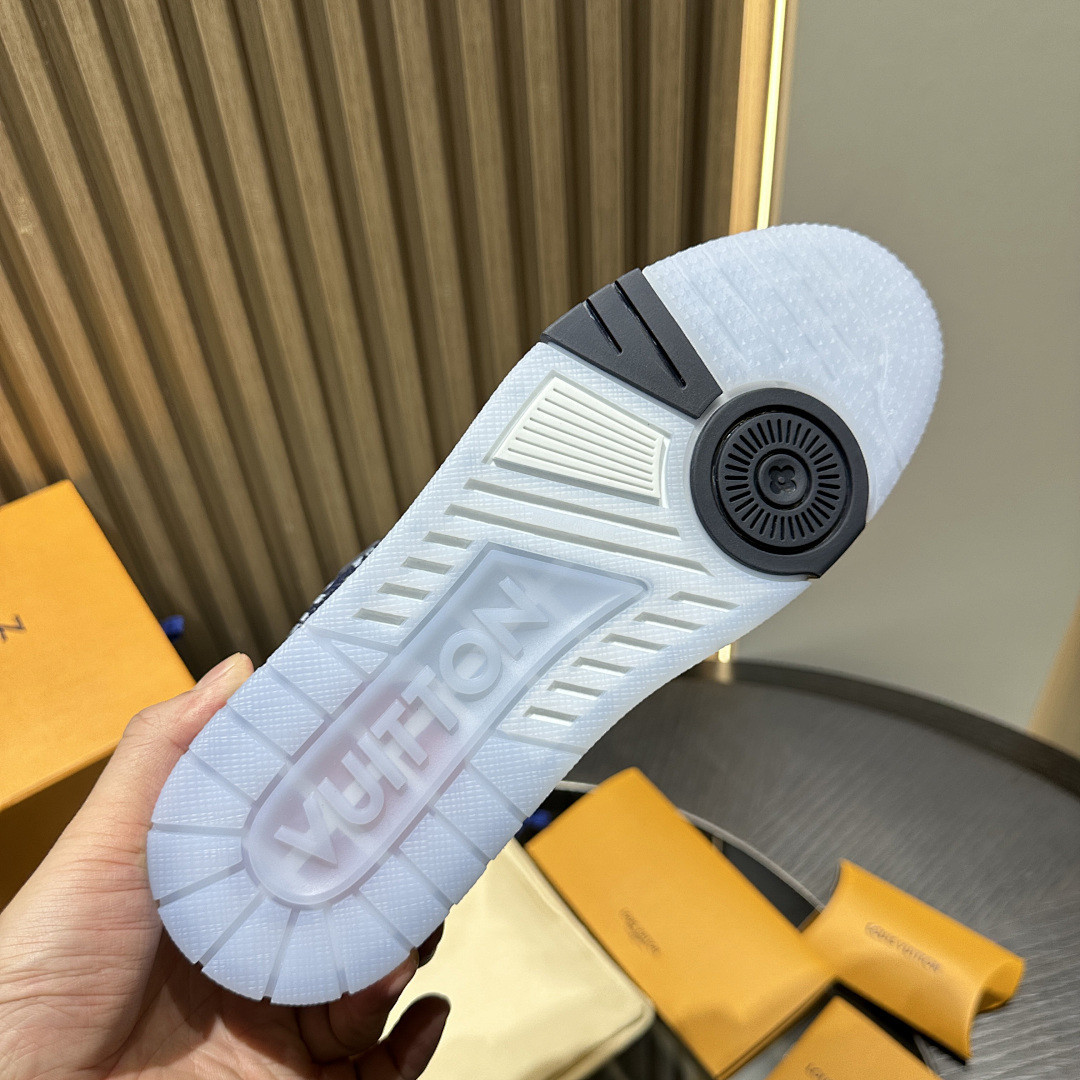 LVT SNEAKERS