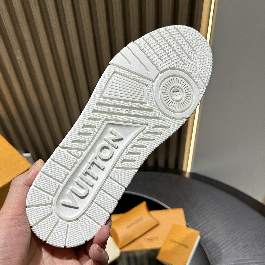 LVT SNEAKERS