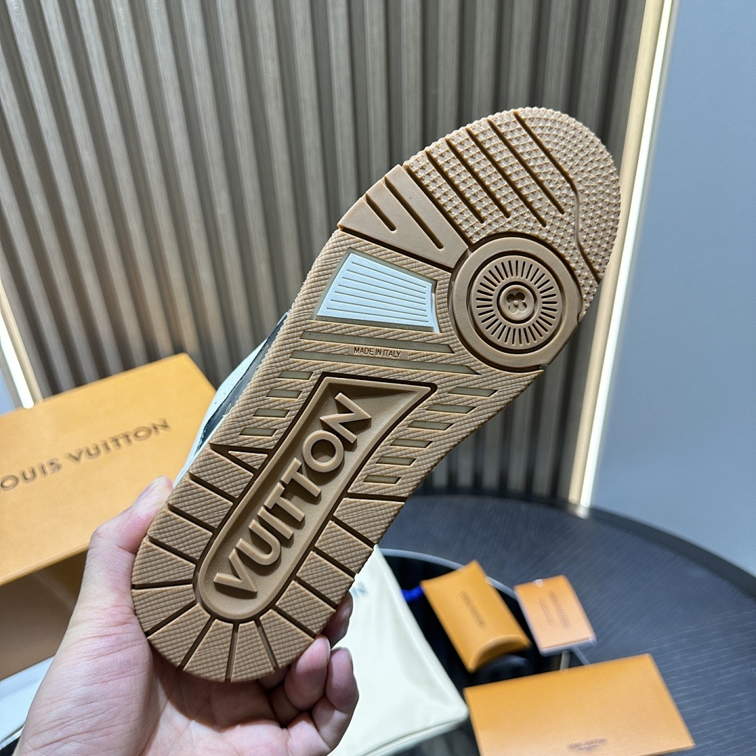 LVT SNEAKERS