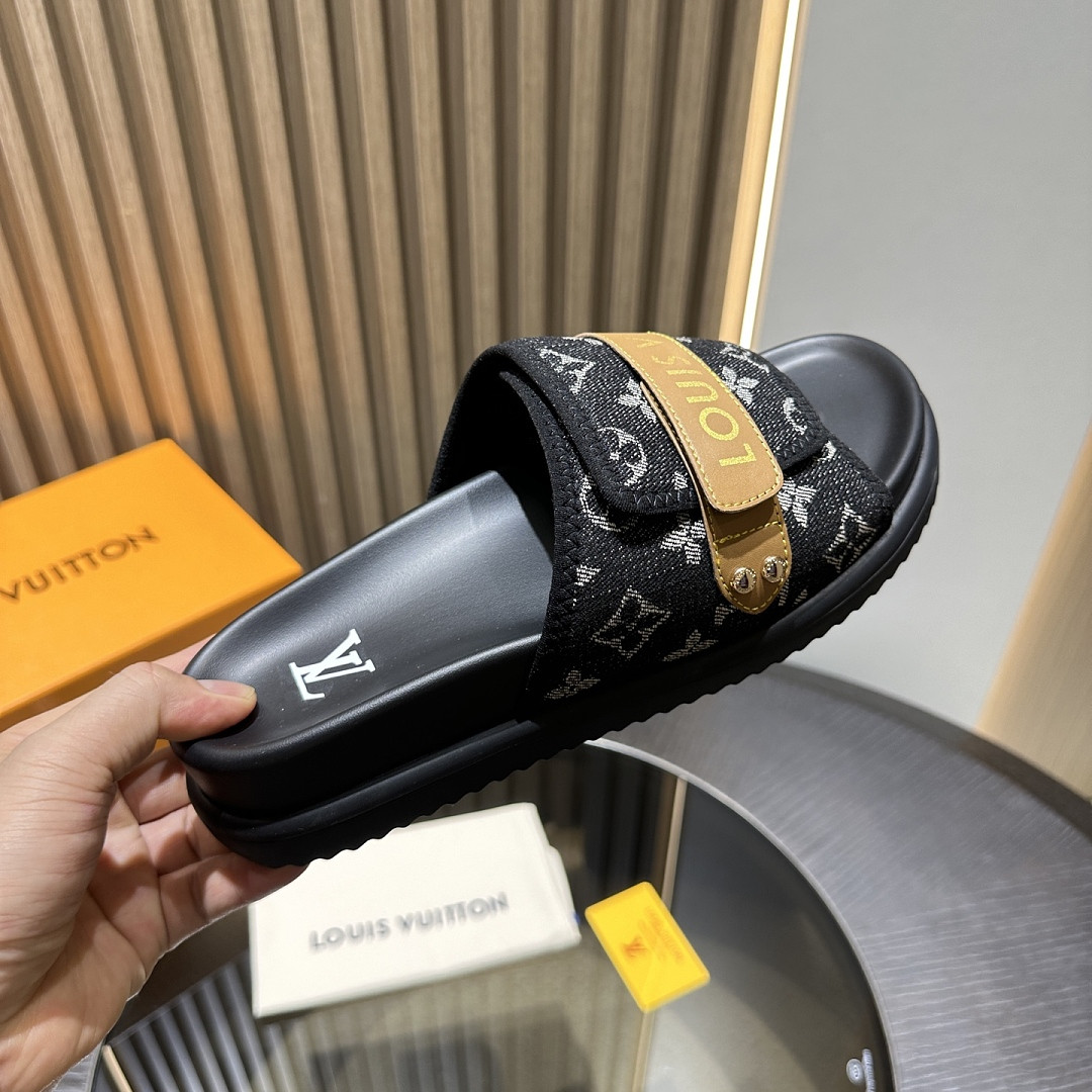 LVT SANDALS