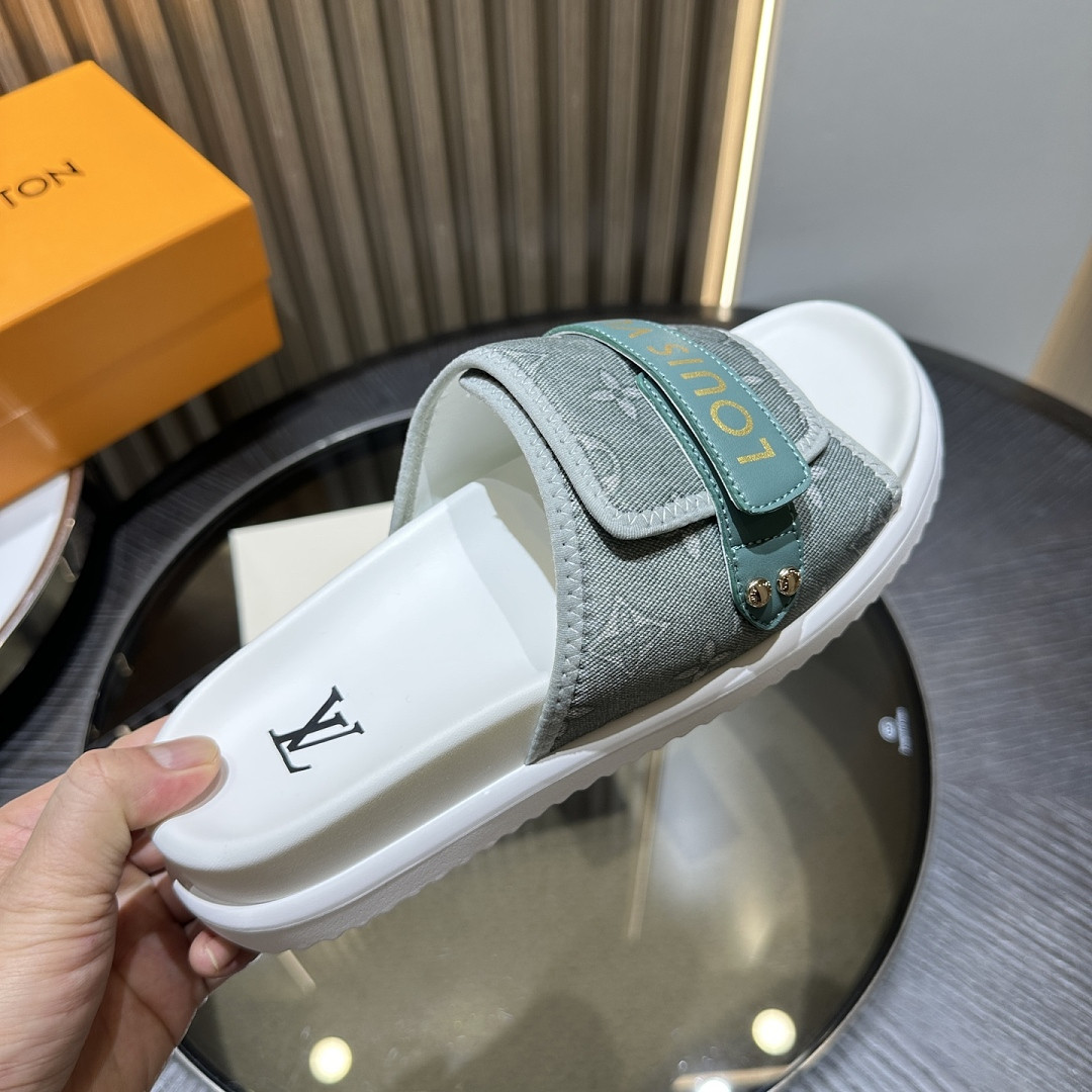 LVT SANDALS