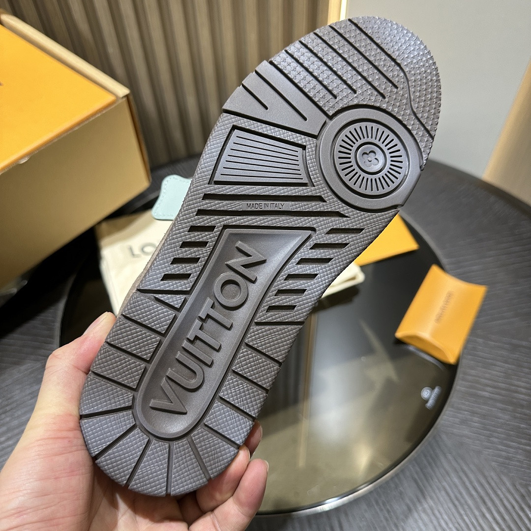 LVT SNEAKERS